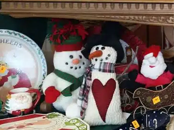 Holiday Merchandise Sale (Day 3)